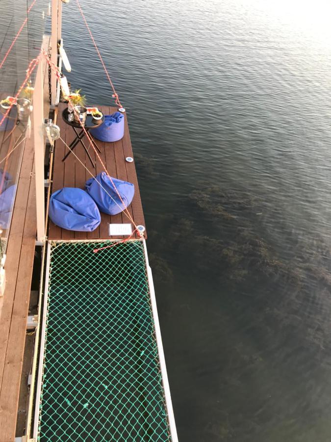 Houseboat On The Water Botel Liepaja