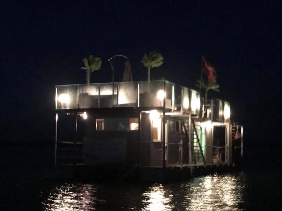 Botel Houseboat On The Water Liepaja